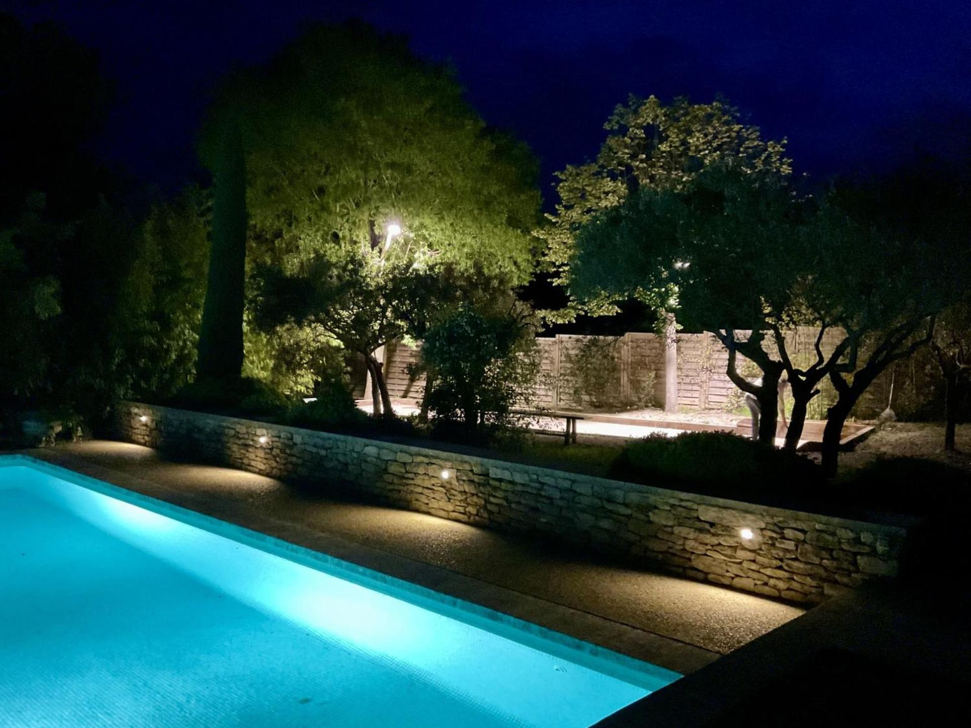 Provence Km28 Bed and Breakfast Gordes Exteriör bild